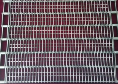 स्वनिर्धारित चेन मेष कन्वेयर बेल्ट 304 स्टेनलेस स्टील आई लिंक